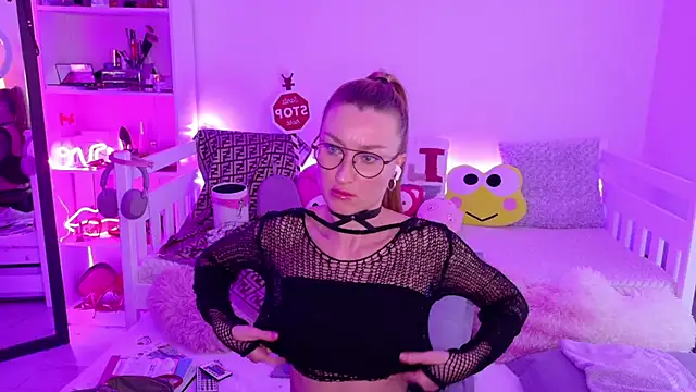 MysticRoxanne online show from 12-01-25, 08:19