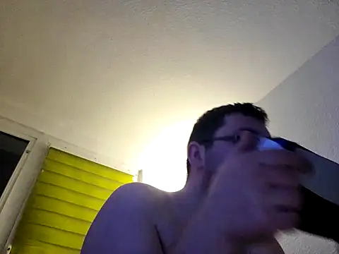 stivi2526 online show from 11-06-25, 08:10