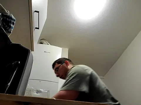 stivi2526 online show from 11-09-25, 06:06