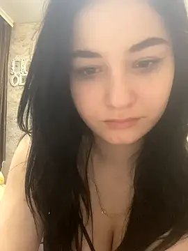 Snapshot of meow_woem chatting on 11-13-25, 09:19 meow woem online show from 11-13-25, 09:19