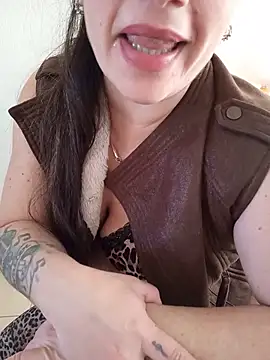 Snapshot of Amarteverdaderamente chatting on 07-30-26, 03:22 Amarteverdaderamente online show from 07-30-26, 03:22