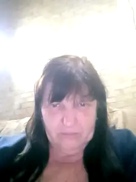 Apeesynka55211 online show from 04-17-26, 06:55