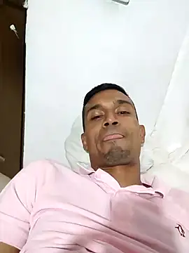 exotico2323 online show from 10-18-25, 02:14