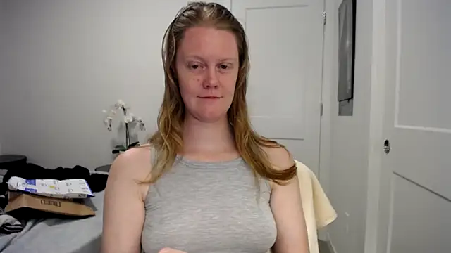 naughtyfox89 online show from 04-21-26, 04:08