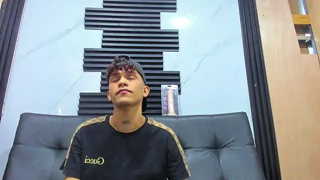milo crave online show from 10-07-25, 12:57