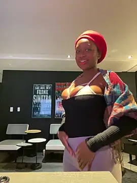 Snapshot of tia___fox chatting on 02-15-26, 02:19 tia fox online show from 02-15-26, 02:19