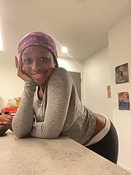 Snapshot of tia___fox chatting on 03-01-26, 12:45 tia fox online show from 03-01-26, 12:45