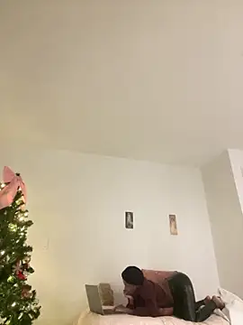 Snapshot of tia___fox chatting on 03-03-26, 02:39 tia fox online show from 03-03-26, 02:39