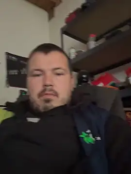 Snapshot of dirtyboy996 chatting on 10-04-25, 11:19 dirtyboy996 online show from 10-04-25, 11:19