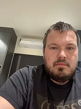 Snapshot of dirtyboy996 chatting on 03-11-26, 09:10 dirtyboy996 online show from 03-11-26, 09:10