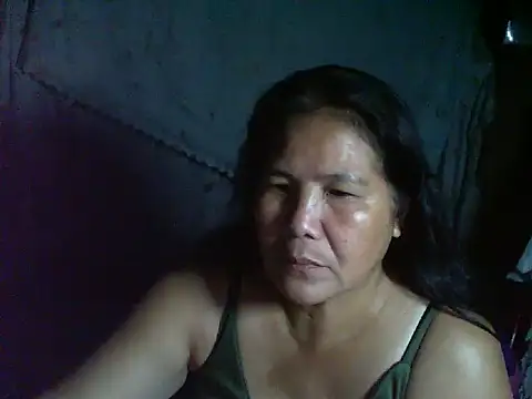 Snapshot of milagrose_rose chatting on 10-21-25, 08:20 milagrose rose online show from 10-21-25, 08:20