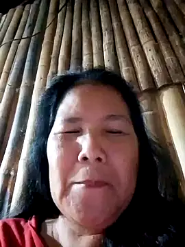 Snapshot of milagrose_rose chatting on 11-13-25, 08:30 milagrose rose online show from 11-13-25, 08:30