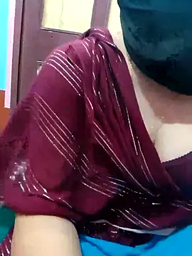 Snapshot of somadey1 chatting on 10-05-25, 05:50 somadey1 online show from 10-05-25, 05:50