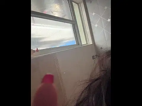 xiaowan x online show from 11-28-25, 05:54