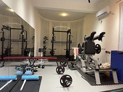 Snapshot of xiaowan_x chatting on 02-14-26, 03:42 xiaowan x online show from 02-14-26, 03:42