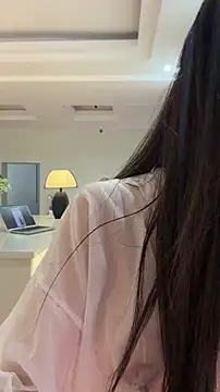 xiaowan x online show from 05-03-26, 07:36