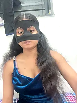 Snapshot of sexy-riya43 chatting on 10-18-25, 03:46 sexy-riya43 online show from 10-18-25, 03:46