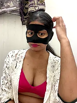 Snapshot of sexy-riya43 chatting on 10-19-25, 03:34 sexy-riya43 online show from 10-19-25, 03:34