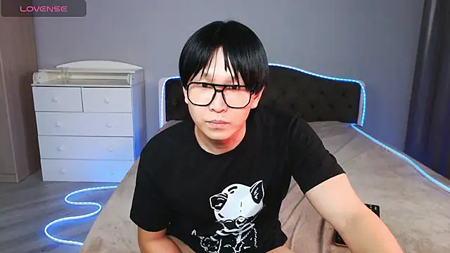 KaiChicken online show from 02-04-26, 10:10