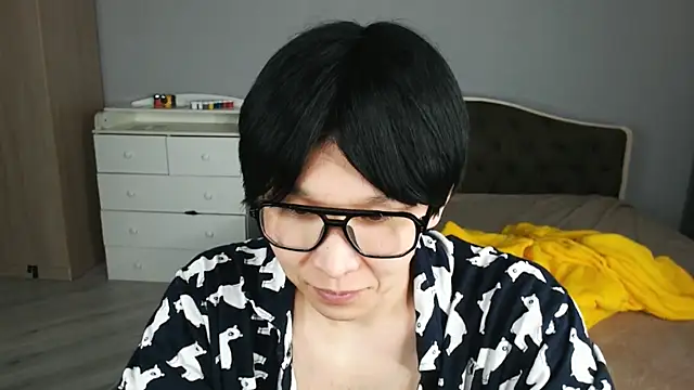 KaiChicken online show from 04-05-26, 08:50