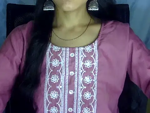 Snapshot of Shazi_1 chatting on 07-19-26, 02:54 Shazi 1 online show from 07-19-26, 02:54
