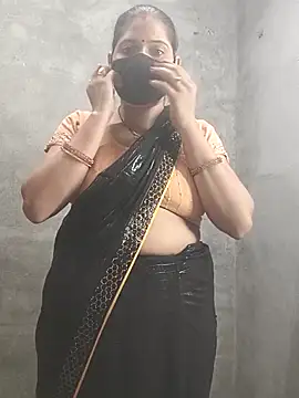 Snapshot of Rasili_bhabhi10 chatting on 10-08-25, 04:43 Rasili bhabhi10 online show from 10-08-25, 04:43