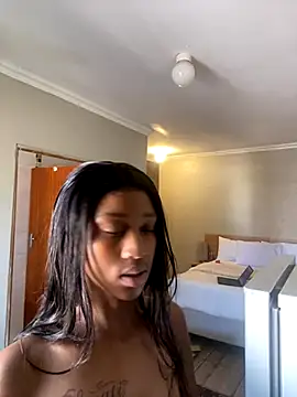 Sirah1 online show from 10-16-25, 10:27