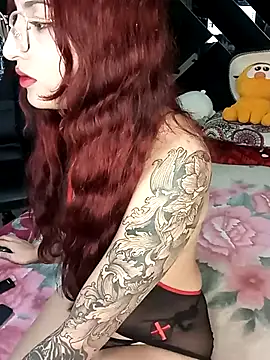 Snapshot of _luunaa_ chatting on 10-04-25, 12:41  luunaa  online show from 10-04-25, 12:41