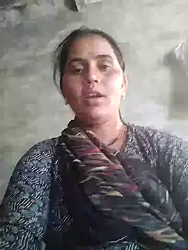 Snapshot of Kalpana_Rajput66 chatting on 10-05-25, 10:46 Kalpana Rajput66 online show from 10-05-25, 10:46