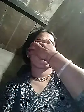 Snapshot of Kalpana_Rajput66 chatting on 10-13-25, 10:54 Kalpana Rajput66 online show from 10-13-25, 10:54