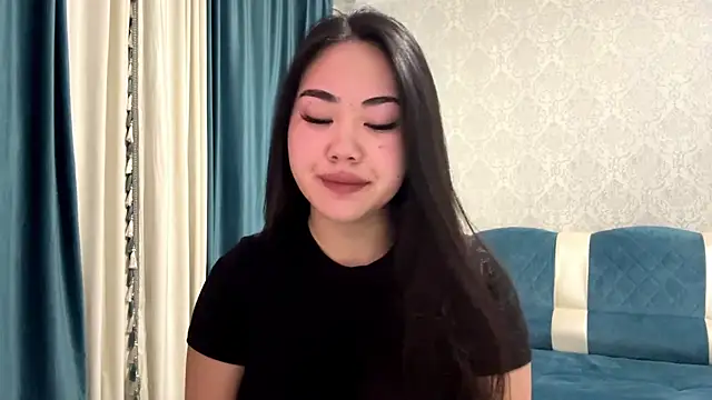 Snapshot of AYPRILPURE chatting on 10-19-25, 03:01 AYPRILPURE online show from 10-19-25, 03:01