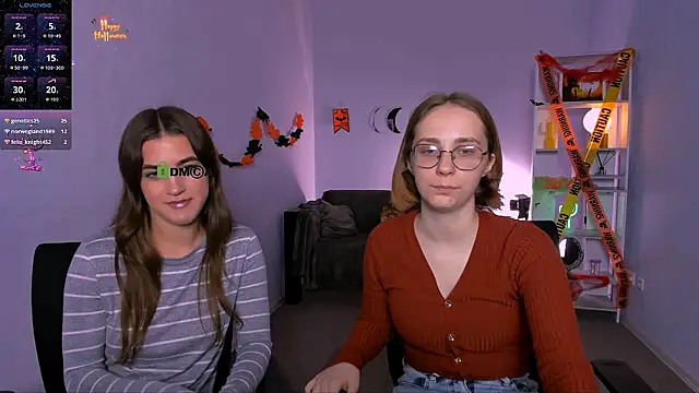 Snapshot of lina_fox12 chatting on 10-23-25, 03:33 lina fox12 online show from 10-23-25, 03:33