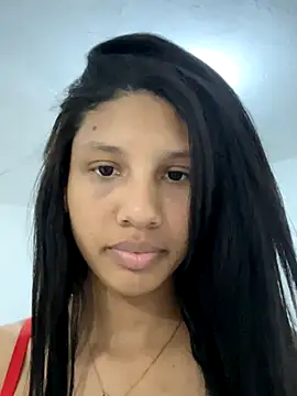 Snapshot of Mari_aa155 chatting on 10-21-25, 12:00 Mari aa155 online show from 10-21-25, 12:00