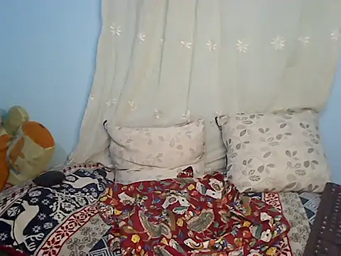 Snapshot of RoseNaya chatting on 05-07-26, 03:12 RoseNaya online show from 05-07-26, 03:12