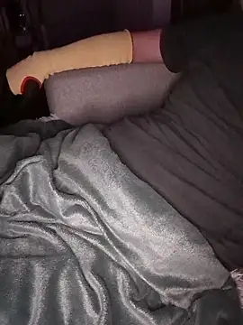 Wuffel69 online show from 10-14-25, 12:00