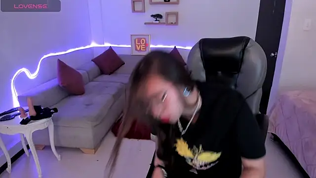 Scarlett  Cooper   online show from 11-10-25, 12:37