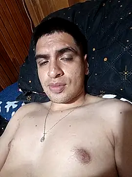 Snapshot of daniandr119 chatting on 05-06-26, 03:02 daniandr119 online show from 05-06-26, 03:02