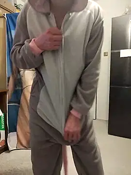 Snapshot of honzinka83 chatting on 03-04-26, 07:20 honzinka83 online show from 03-04-26, 07:20