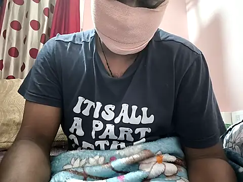 Snapshot of mallu_boy_23 chatting on 09-30-25, 06:46 mallu boy 23 online show from 09-30-25, 06:46