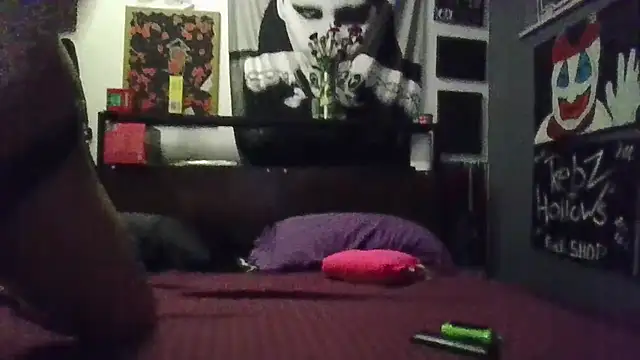 inkdhollow1 online show from 11-03-25, 04:47