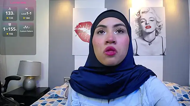 Snapshot of Neesha__ chatting on 11-12-25, 07:46 Neesha online show from 11-12-25, 07:46