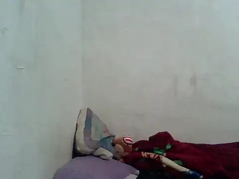 Snapshot of feetbooy chatting on 10-21-25, 07:58 feetbooy online show from 10-21-25, 07:58