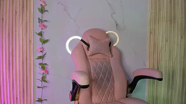 cloemorningstar online show from 11-22-25, 03:22