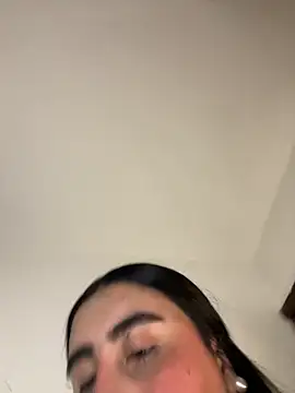 Snapshot of Miichii chatting on 03-04-26, 01:00 Miichii online show from 03-04-26, 01:00