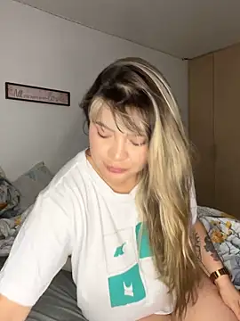 Snapshot of Zoe_riivas chatting on 02-07-26, 02:59 Zoe riivas online show from 02-07-26, 02:59