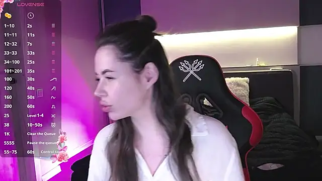 AlmaryKim online show from 01-14-25, 07:21