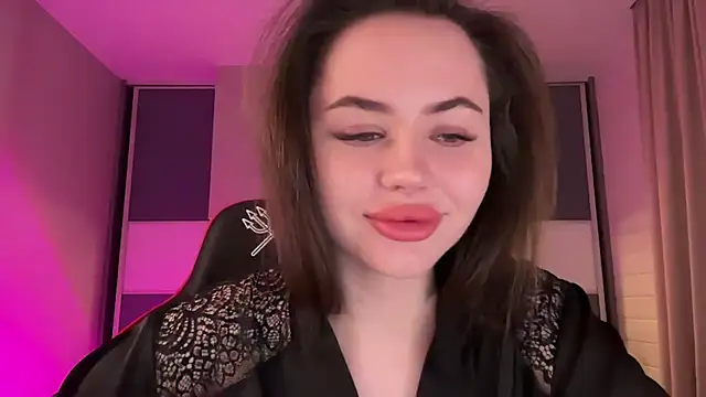 AlmaryKim online show from 02-11-25, 09:25