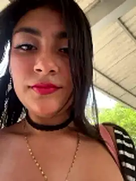 Snapshot of Sweed-virgin-pussy chatting on 11-01-25, 05:26 Sweed-virgin-pussy online show from 11-01-25, 05:26