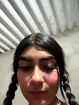 Snapshot of Sweed-virgin-pussy chatting on 11-15-25, 01:25 Sweed-virgin-pussy online show from 11-15-25, 01:25