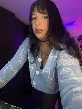 Snapshot of Hinatamoon_ chatting on 02-04-26, 04:29 Hinatamoon online show from 02-04-26, 04:29